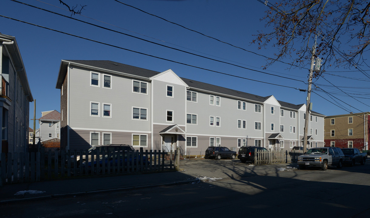 41-45 Scott St in New Bedford, MA - Foto de edificio