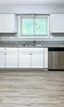 13617 Craig Ave in Grandview, MO - Building Photo - Building Photo