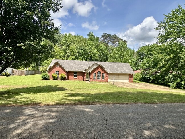 property at 271 N Brooks St