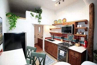 250 Closson St in Santa Fe, NM - Building Photo - Building Photo