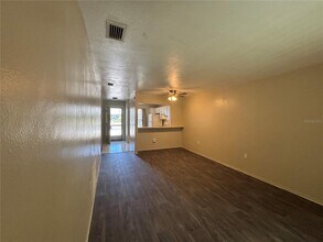 2850 Westmoreland Ct in New Port Richey, FL - Building Photo - Building Photo