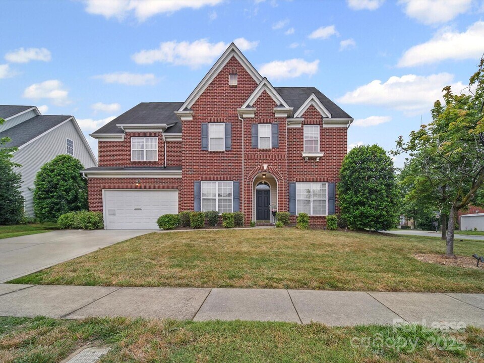10219 Trailmoor Rd in Charlotte, NC - Building Photo