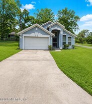6188 Pettiford Dr W in Jacksonville, FL - Building Photo