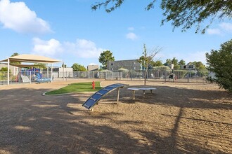 Tanque Verde Apartments in Tucson, AZ - Building Photo - Building Photo