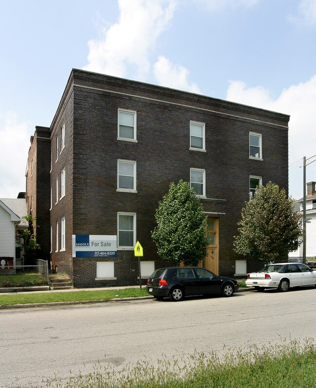 144 N Arsenal Ave in Indianapolis, IN - Foto de edificio - Building Photo