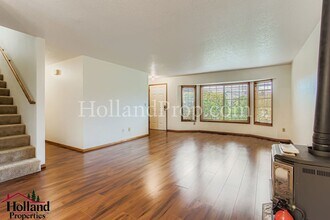 11766 SW Swendon Loop in Tigard, OR - Building Photo - Building Photo