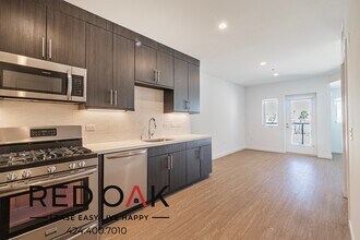 11405 Chandler Blvd in North Hollywood, CA - Building Photo - Building Photo