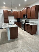 4496 Longwood Lake Sq in Westlake, FL - Building Photo - Building Photo