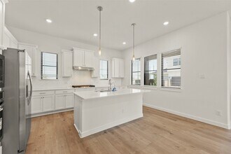 3335 Verdant Ln in Richmond, TX - Building Photo - Building Photo