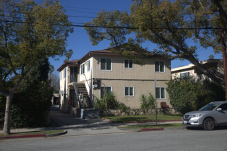 39-41 N Sierra Bonita Ave in Pasadena, CA - Building Photo - Building Photo