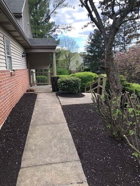 property at 29 Sterling Ct