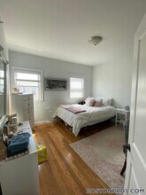 23 Washburn St, Unit 3 in Boston, MA - Foto de edificio - Building Photo