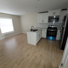 Stone Oak Apartments in Weslaco, TX - Building Photo - Building Photo