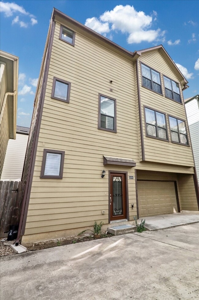 830 W 19th St in Houston, TX - Building Photo - Building Photo