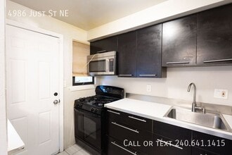 4986 Just St NE in Washington, DC - Building Photo - Building Photo