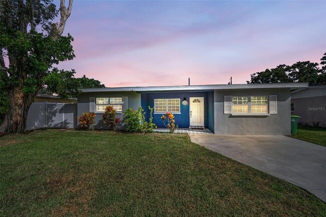 2008 Lake Citrus Dr