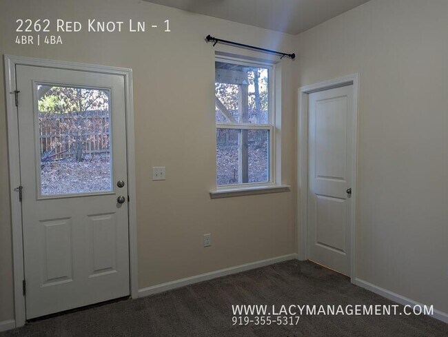 2262 Red Knot Ln in Apex, NC - Building Photo - Building Photo