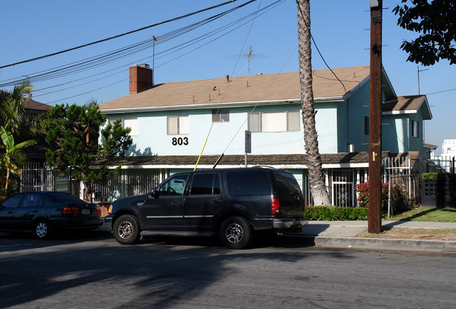 Edgewood Apartments in Inglewood, CA - Building Photo - Building Photo