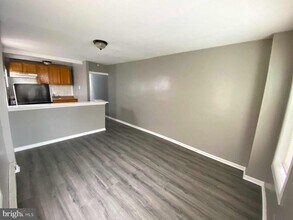 635 W York St in Philadelphia, PA - Building Photo - Building Photo