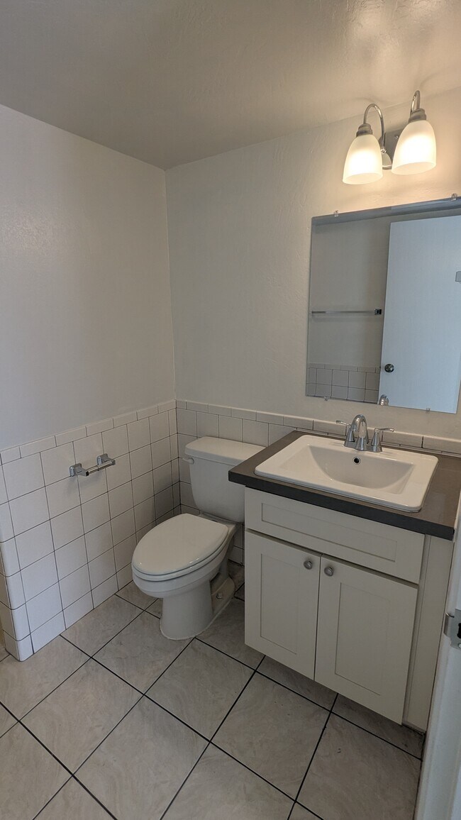 111 Kahului Beach Rd, Unit C203 in Kahului, HI - Foto de edificio - Building Photo