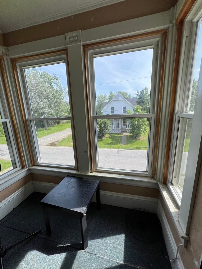 137 West St, Unit Unit#137 in Pittsfield, ME - Building Photo - Building Photo