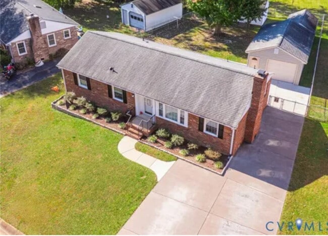 2522 Dorel Ln in Richmond, VA - Foto de edificio - Building Photo