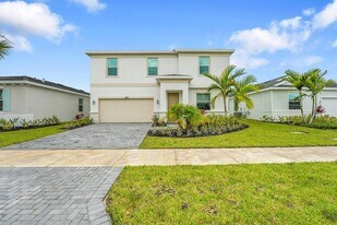 3551 Angler Dr in Fort Pierce, FL - Building Photo