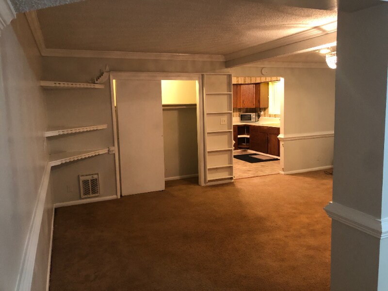 9915 E Franklin Ave-Unit -Attached Apt. in Glenn Dale, MD - Building Photo