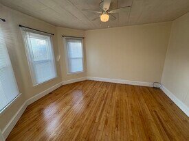 377 Highland Ave, Unit 1 in Somerville, MA - Building Photo