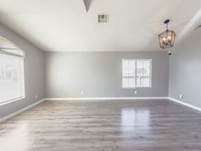 8959 Wedgewood Ct in Hesperia, CA - Building Photo - Building Photo