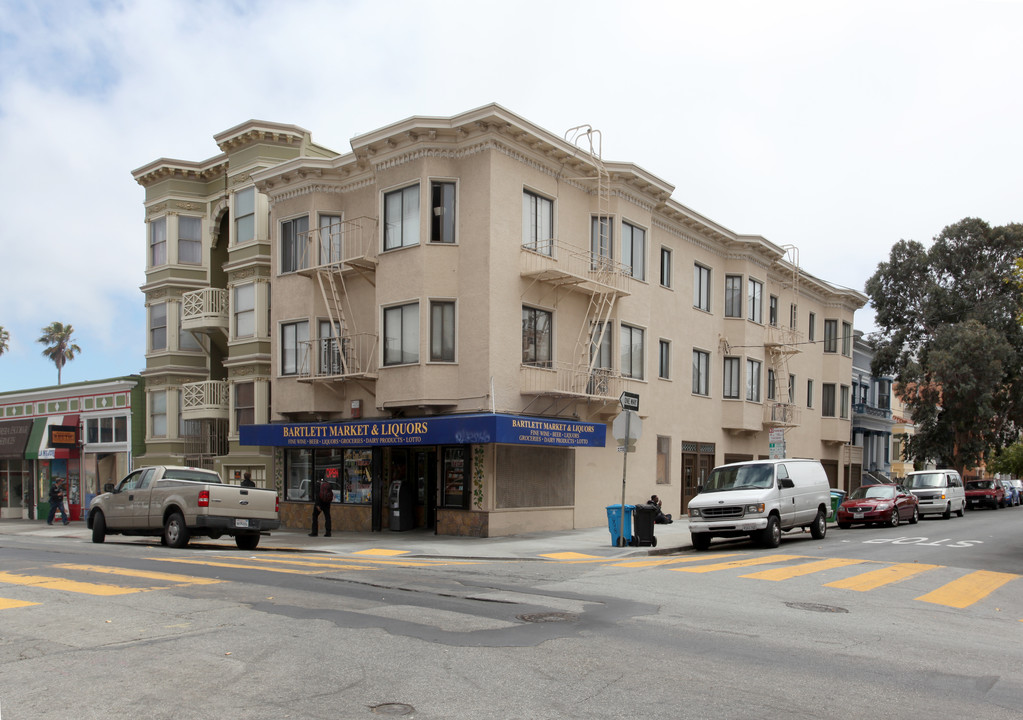 3345-3347 24th St in San Francisco, CA - Building Photo