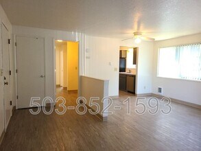 2326 21st Pl in Forest Grove, OR - Building Photo - Building Photo