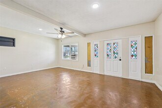 620 Barbara Dr in San Marcos, TX - Building Photo - Building Photo