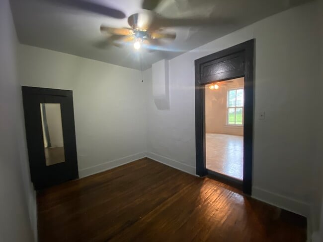 924 N Franklin St in Danville, IL - Building Photo - Building Photo
