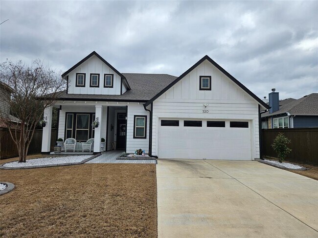 520 Smilser Ln