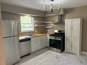 14 Joan Dr in St. Peters, MO - Building Photo - Building Photo