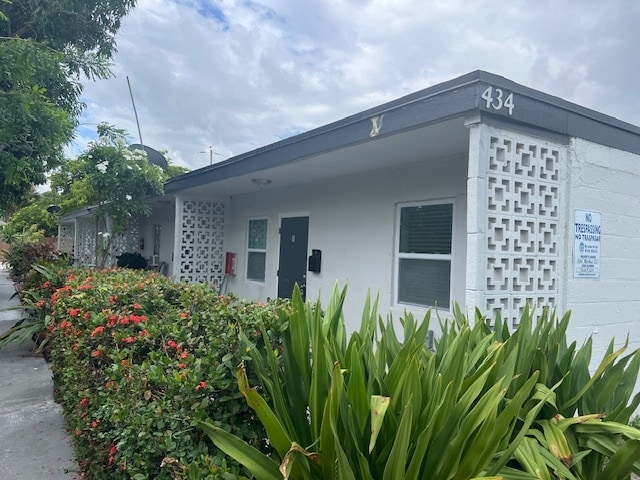 434 Roseland Dr, Unit 1 in West Palm Beach, FL - Building Photo - Building Photo