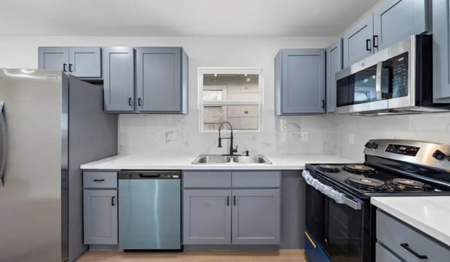 2314 Lucinda St in Houston, TX - Building Photo - Building Photo
