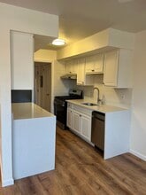364 Westwood Ave, Unit 91 in Long Branch, NJ - Foto de edificio - Building Photo