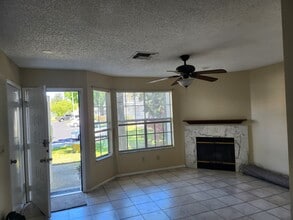 2758 Lancaster Ct in Apopka, FL - Building Photo - Building Photo