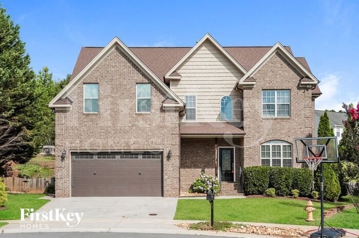 3087 Cameron Village Ct in Winston-Salem, NC - Building Photo
