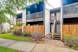 2601 S Braeswood Blvd-Unit -1404 in Houston, TX - Building Photo - Building Photo