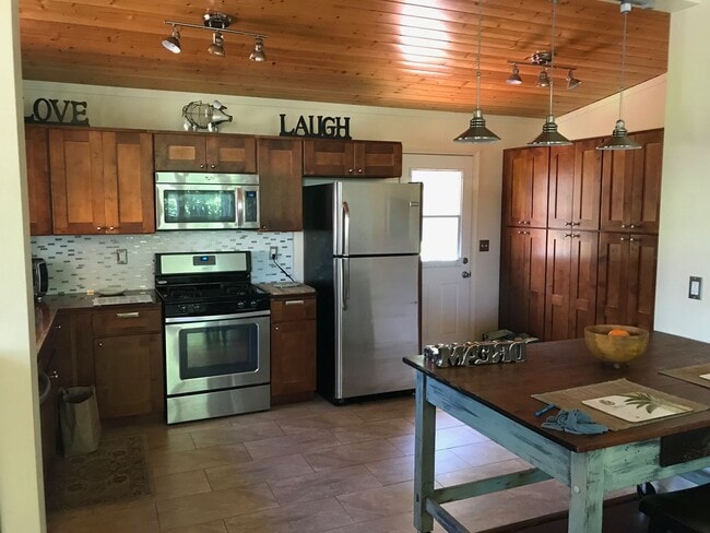 39-3231-3231 Kukui Village Rd in Ookala, HI - Building Photo - Building Photo