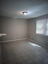 3405 Cobbs Ferry Dr in Decatur, GA - Foto de edificio - Building Photo