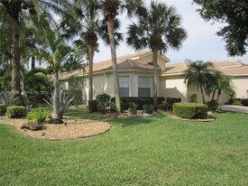 9798 Casa Mar Dr in Wellington, FL - Building Photo