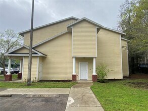1573 NW 29 Rd in Gainesville, FL - Building Photo - Building Photo