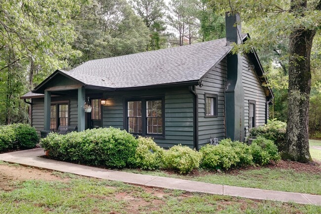 property at 505 Cherokee Rd