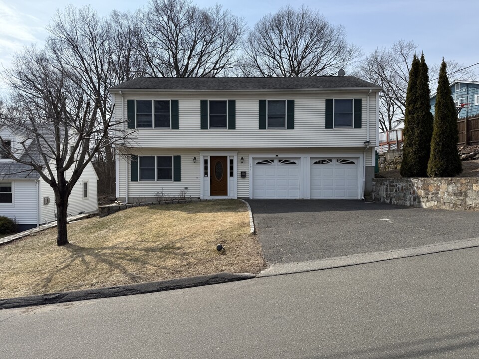 191 Sunset Ave in Fairfield, CT - Building Photo