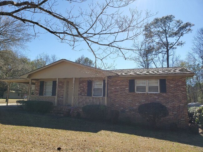 property at 401 Northside Dr