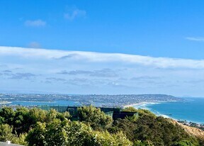 5831 Box Canyon Rd in San Diego, CA - Building Photo